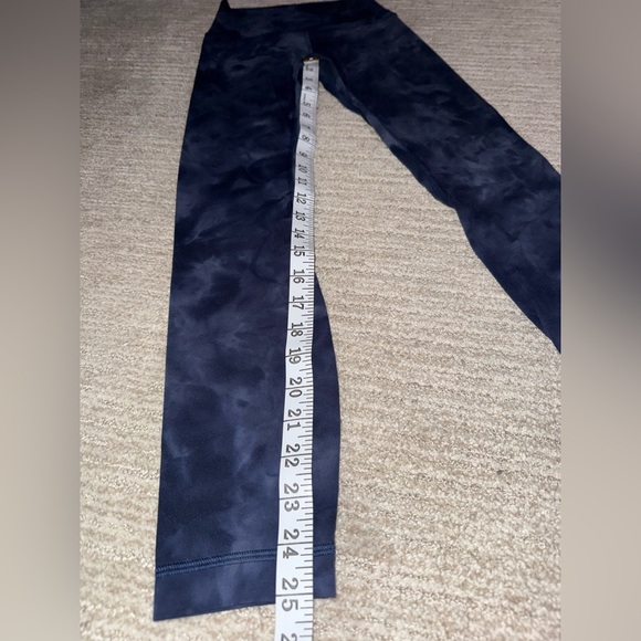 Lululemon align leggings - Picture 2 of 3